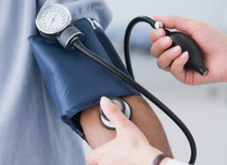 How to take Blood Pressure moniter